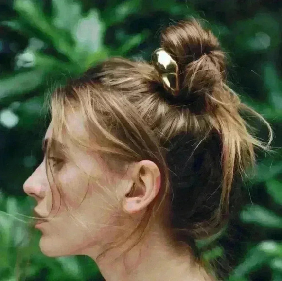 Zara Hair Tie - Picture 1 of 6
